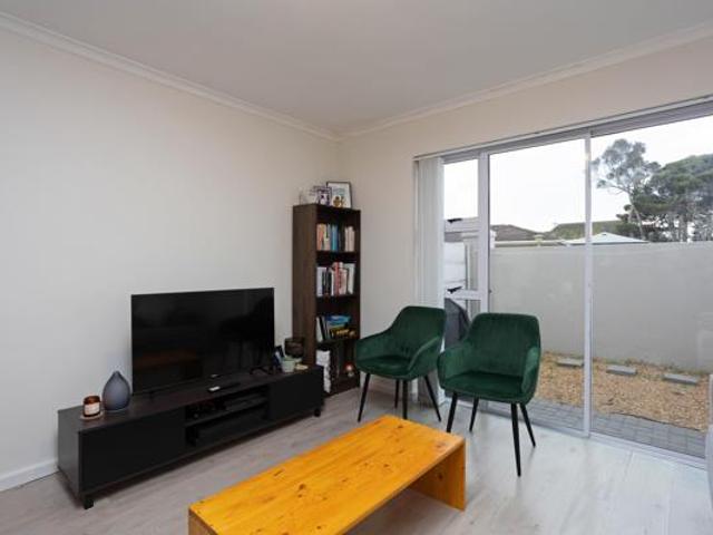 Townhouse for rent in Cape Town, Western Cape