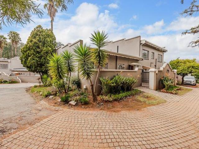 Townhouse for sale in Westonaria, Gauteng