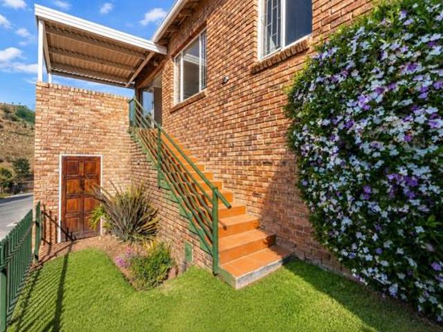 Townhouse for sale in Westonaria, Gauteng