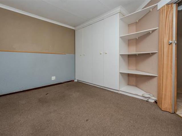 Townhouse for sale in Westonaria, Gauteng