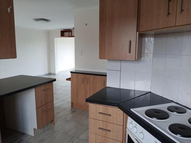 Townhouse for rent in West Rand Garden estates, Westonaria Local Municipality