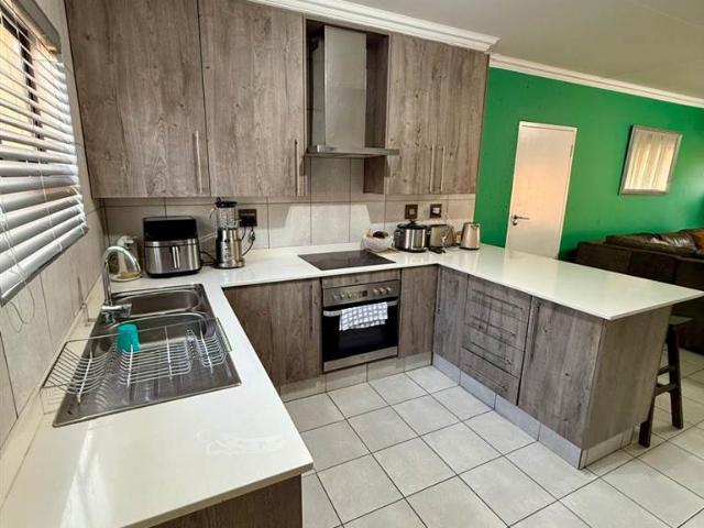 Townhouse for sale in Ekurhuleni, Gauteng