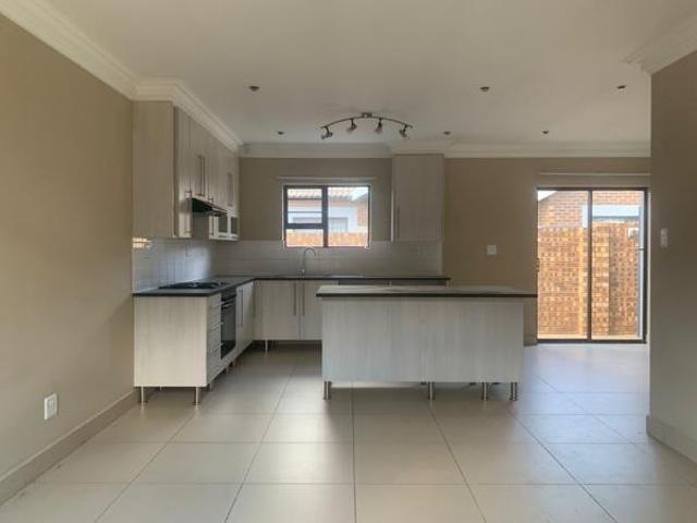 Townhouse for rent in Bloemfontein, Free State