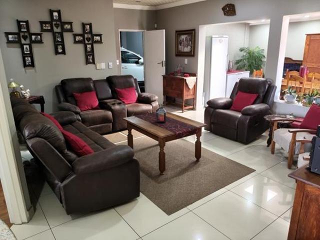 Townhouse for sale in Bloemfontein, Mangaung Metropolitan Municipality