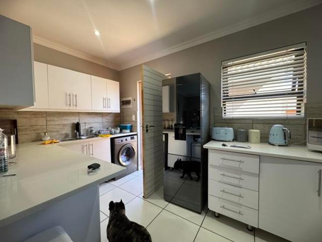 Townhouse for sale in Bloemfontein, Free State
