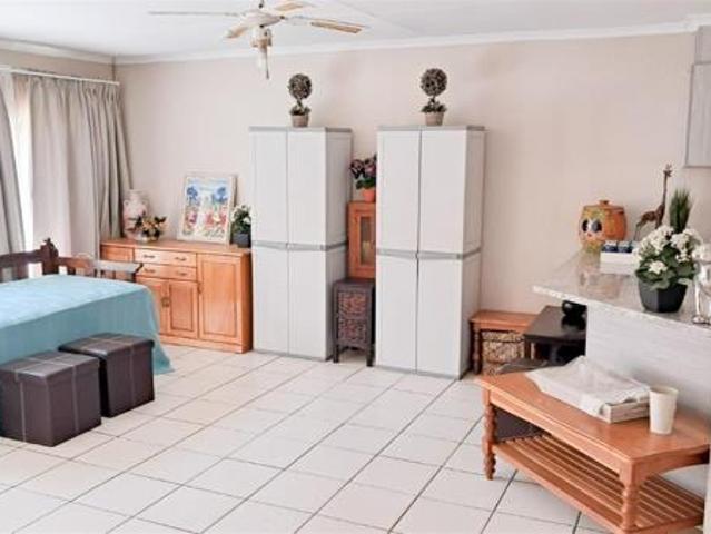 Townhouse for sale in Bloemfontein, Free State