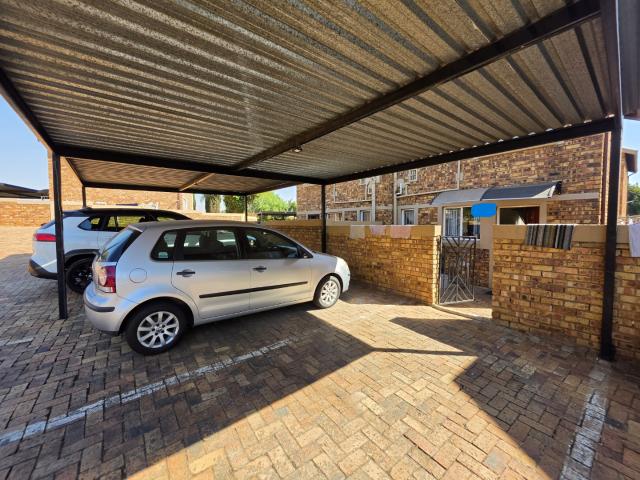 Townhouse for sale in Centurion, City of Tshwane Metropolitan Municipality