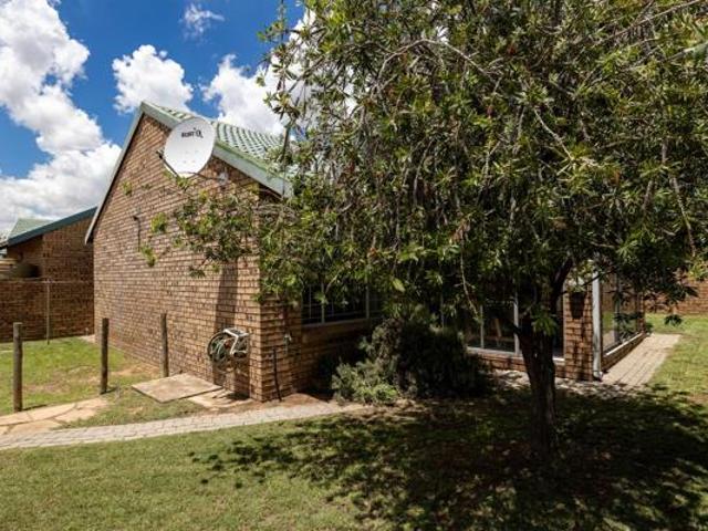 Townhouse for rent in Centurion, Gauteng