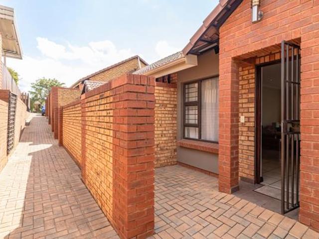 Townhouse for sale in Westonaria, Gauteng