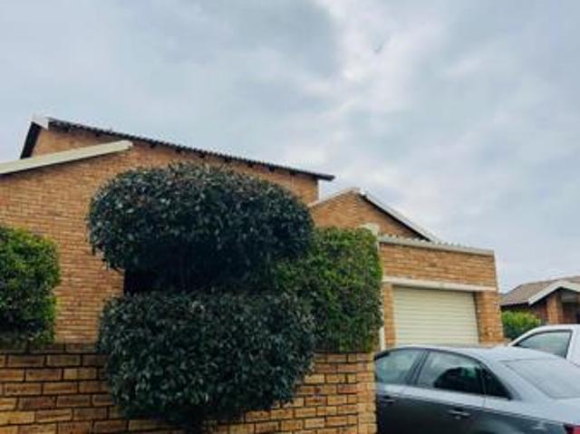 Townhouse for sale in Westonaria, Gauteng