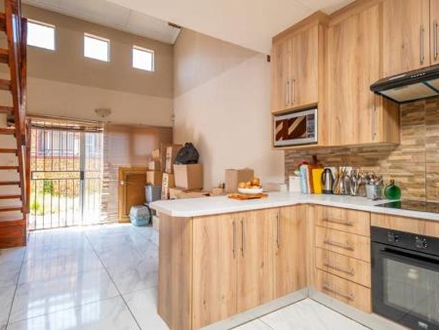 Townhouse for sale in West Rand Garden estates, Westonaria Local Municipality