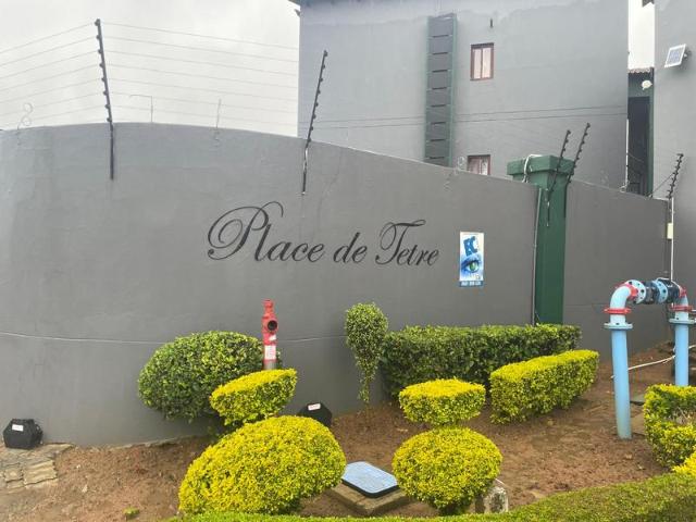 Townhouse for sale in Nooitgedacht, Gauteng