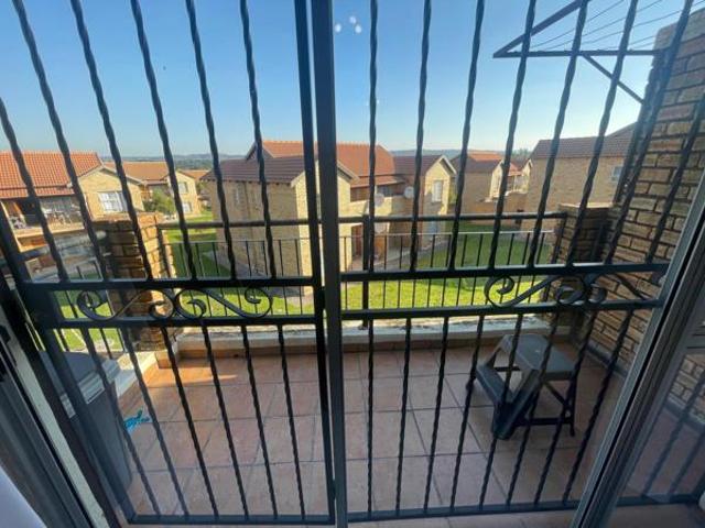Townhouse for rent in Westonaria, Gauteng
