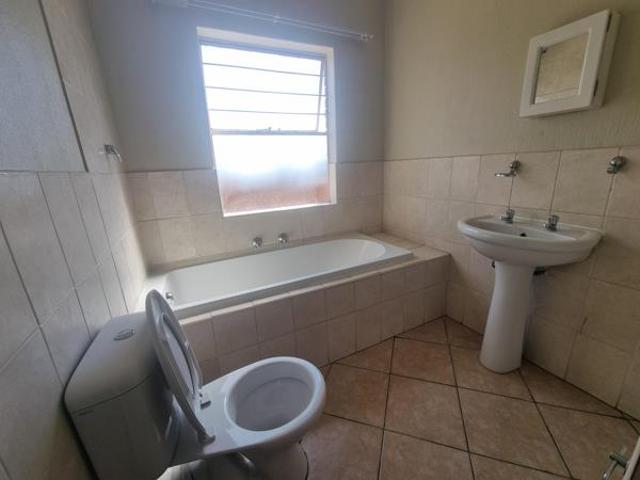 Townhouse for rent in Westonaria, Gauteng