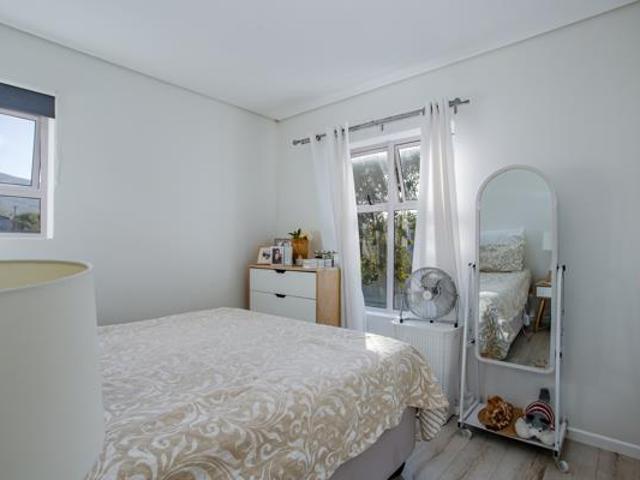 Townhouse for rent in Durbanville, Western Cape