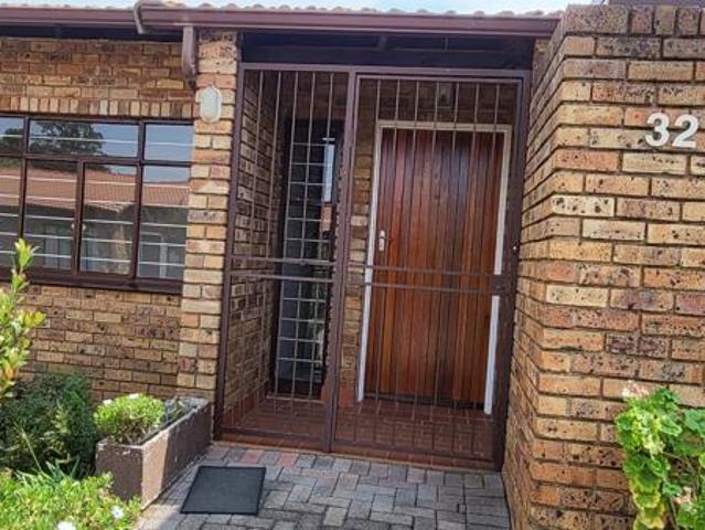 Townhouse for sale in Westonaria, Gauteng
