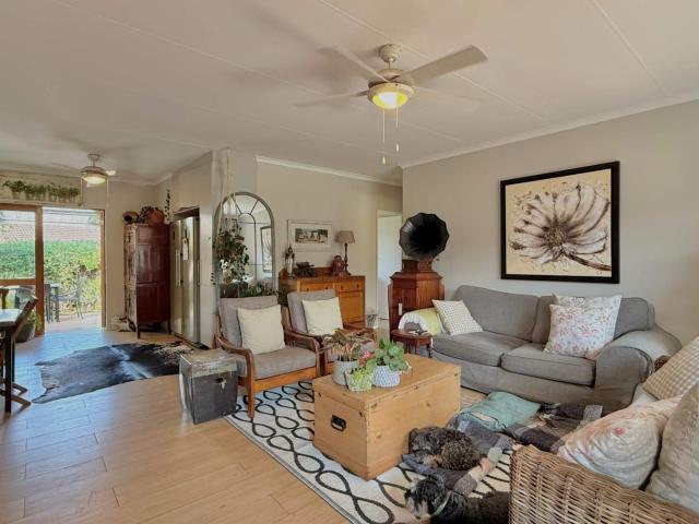 Townhouse for sale in Umgungundlovu, Kwazulu-natal