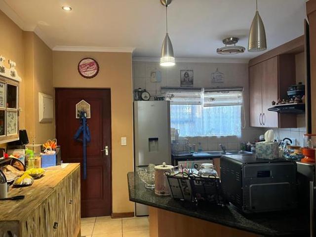 Townhouse for rent in Ekurhuleni, Gauteng