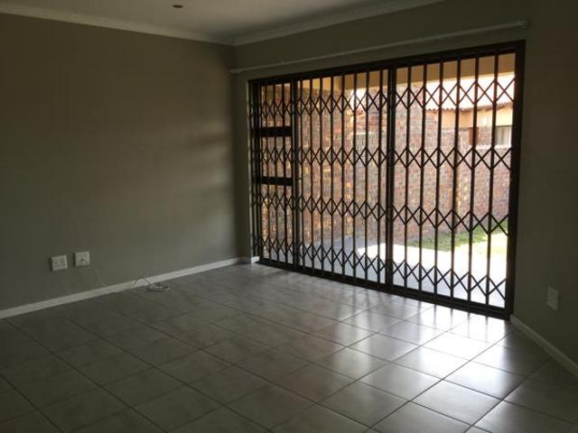 Townhouse for rent in Eastern Cape