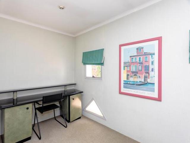 Townhouse for rent in Vosloorus, Gauteng