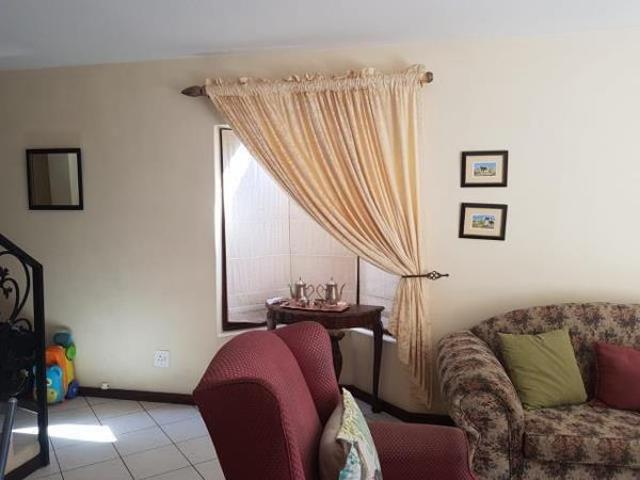 Townhouse for rent in Ekurhuleni, Gauteng
