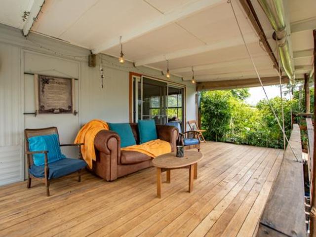 Townhouse for sale in Seaview, Kwazulu-natal