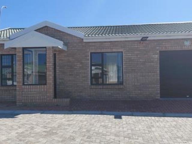 Townhouse for sale in Cape St Francis, Eastern Cape