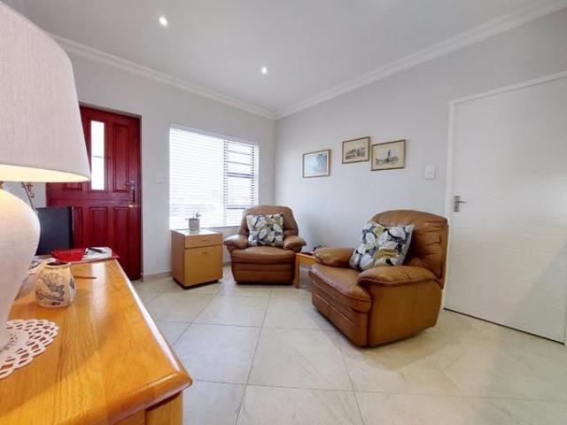 Townhouse for sale in Cape St Francis, Eastern Cape