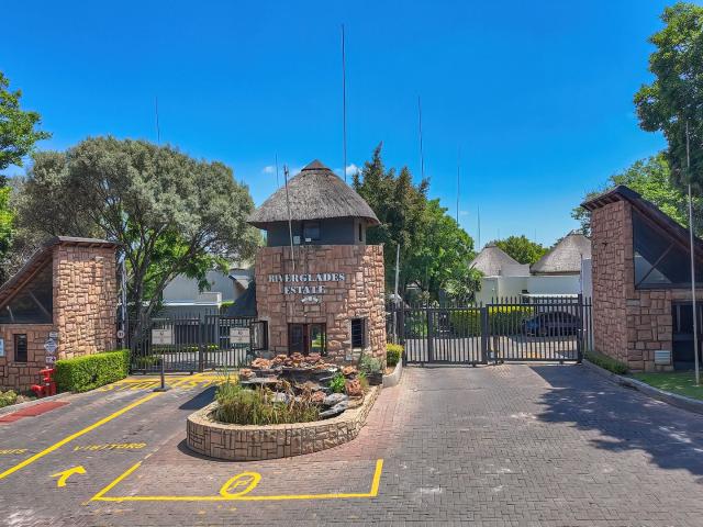 Townhouse for sale in Randburg, City of Johannesburg Metropolitan Municipality