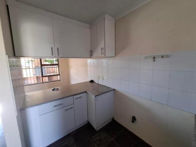 Townhouse for rent in Nelson Mandela Bay Ward 18, Nelson Mandela Bay Metropolitan Municipality