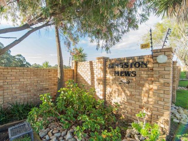 Townhouse for sale in Eastern Cape