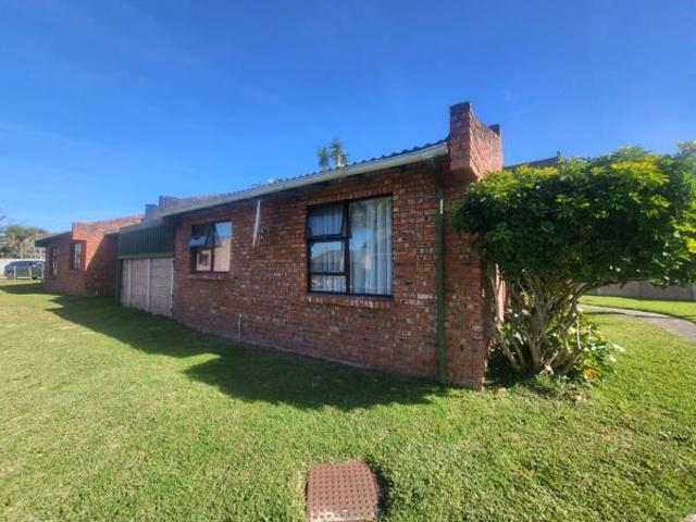 Townhouse for sale in Port Elizabeth, Eastern Cape
