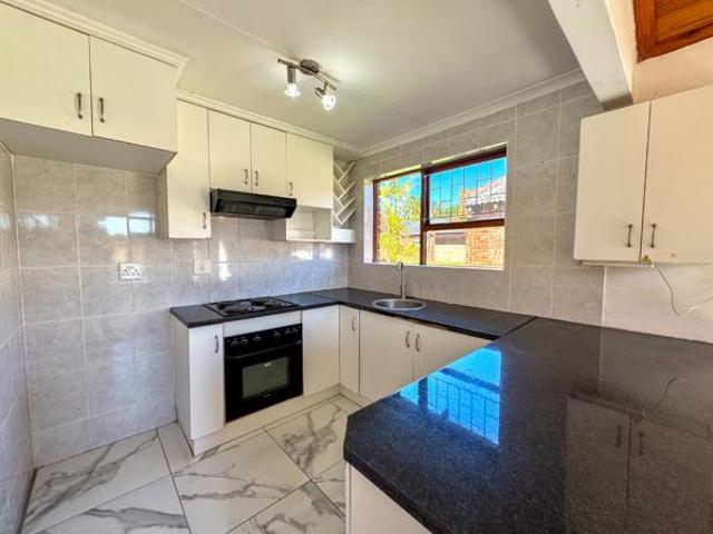 Townhouse for rent in Eastern Cape
