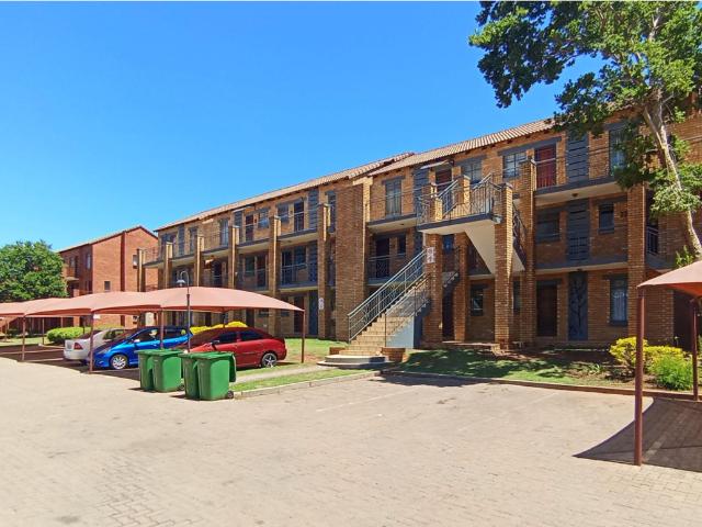 Townhouse for sale in Akasia, Gauteng
