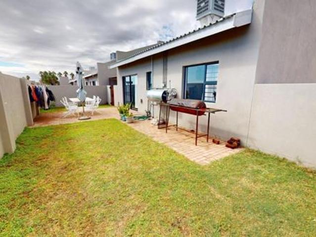 Townhouse for sale in Upington, Northern Cape