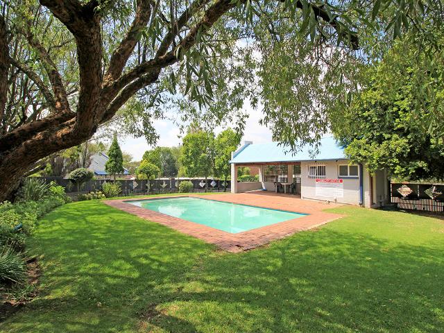 Townhouse for sale in Alexandra, Gauteng