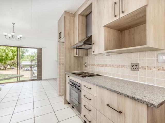 Townhouse for rent in Alexandra, Gauteng