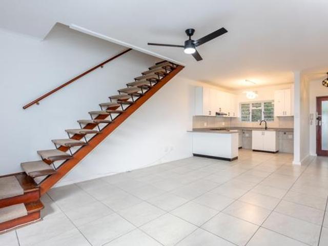 Townhouse for rent in Cape Town, Western Cape