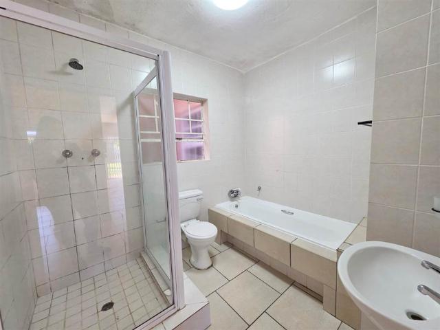 Townhouse for sale in Ekurhuleni, Gauteng