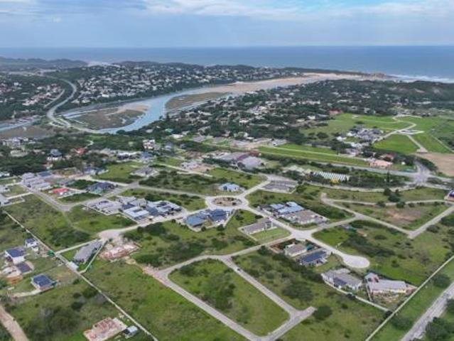 Townhouse for sale in Kenton-on-Sea, Ndlambe Local Municipality