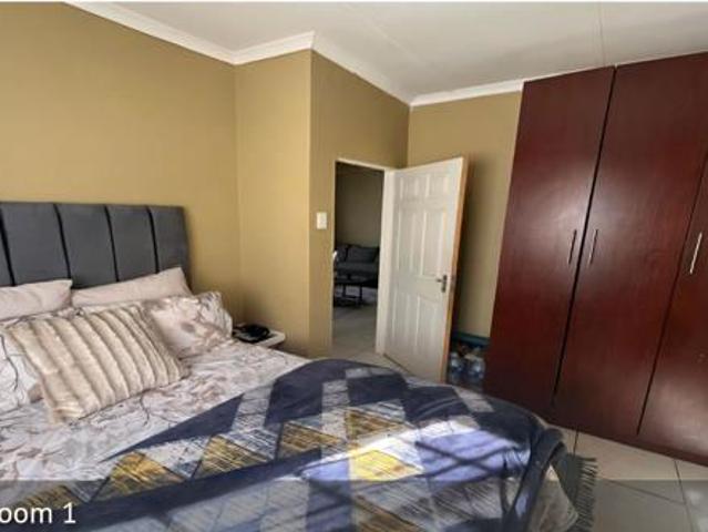 Townhouse for sale in Frances Baard, Northern Cape