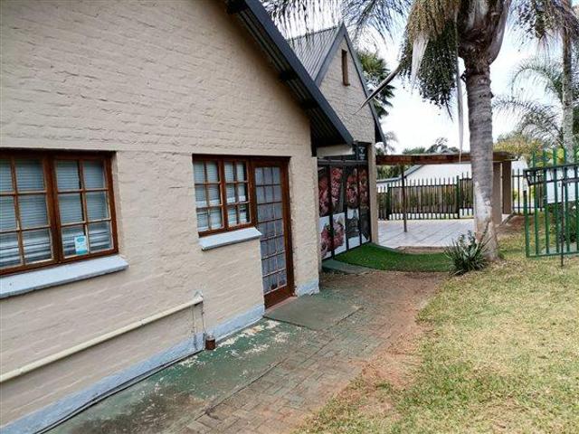 Townhouse for sale in Ehlanzeni, Mpumalanga