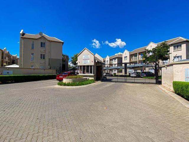 Townhouse for sale in Ekurhuleni, Gauteng