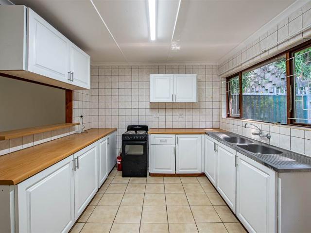 Townhouse for sale in Seaview, Kwazulu-natal