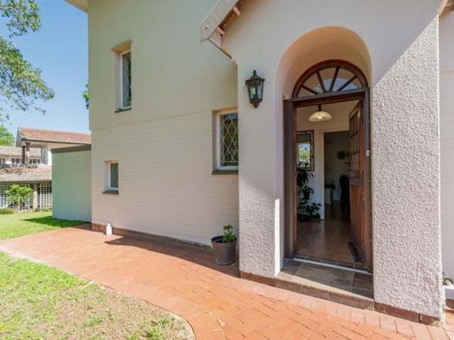 Townhouse for sale in Seaview, Kwazulu-natal