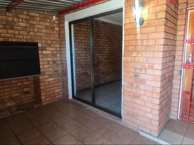 Townhouse for sale in Xhariep District Municipality, Free State