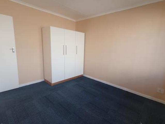 Townhouse for rent in Queenstown, Eastern Cape