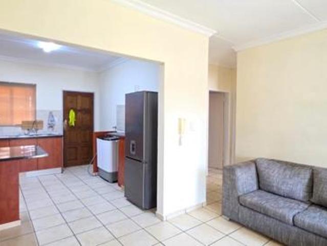 Townhouse for sale in Meyerton, Midvaal Local Municipality