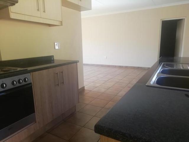 Townhouse for rent in Midvaal, Gauteng