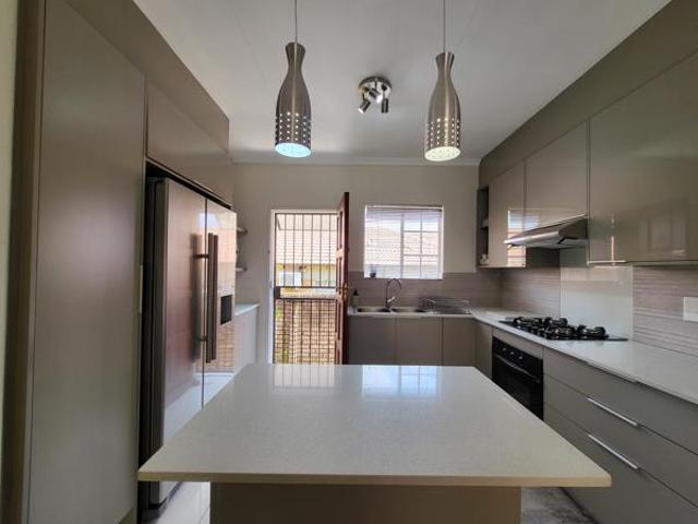 Townhouse for sale in Centurion, City of Tshwane Metropolitan Municipality